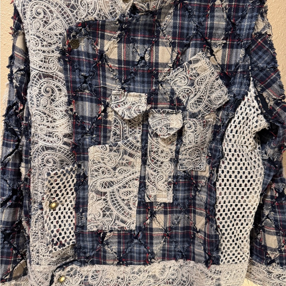 POL Medium OVERSIZED Patchwork, Lace, mixed fabric boho plaid button down jacket - Picture 11 of 17